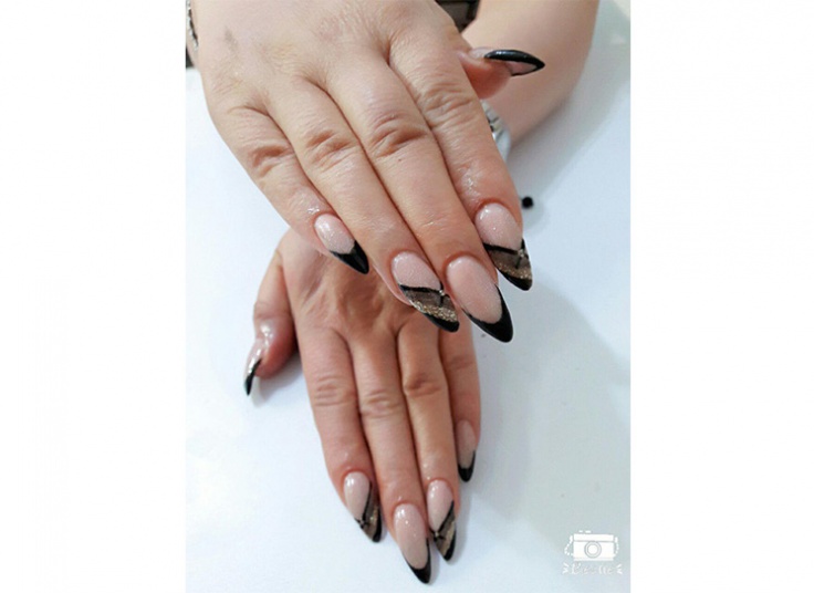 آموزش کاشت ناخن سارا نیل