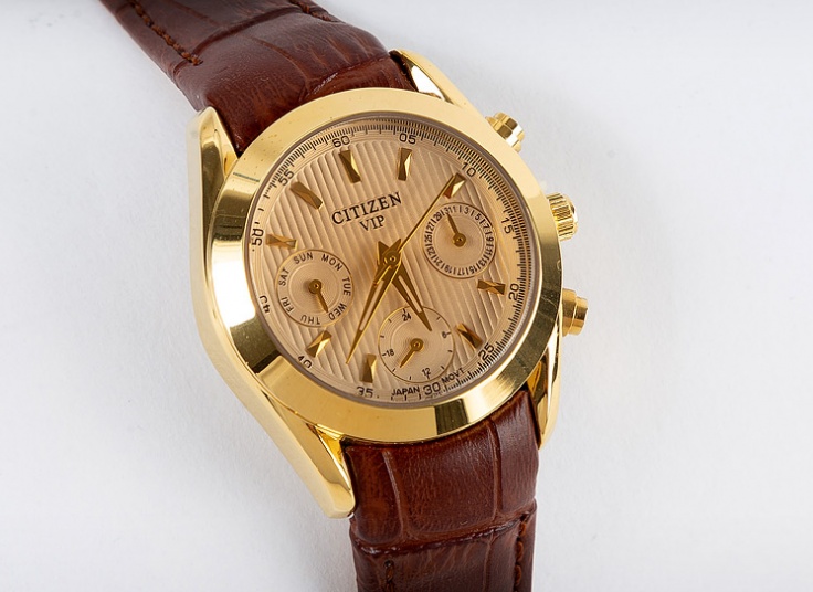 ساعت مچی مردانه و زنانه Citizen مدل1526