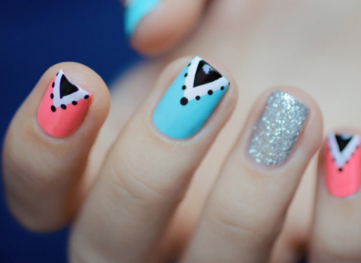 خدمات ناخن سالن زیبایی الی ناز