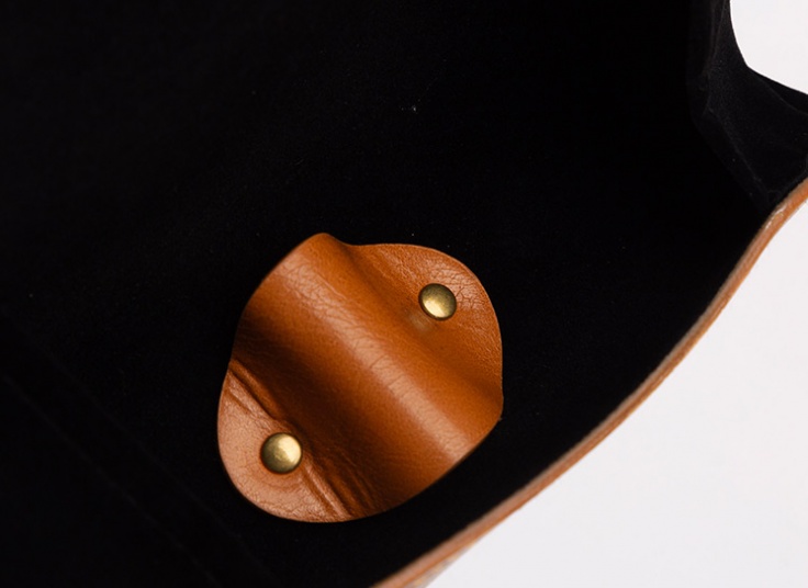 کیف عینک مدل رولی