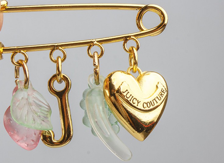 سنجاق سینه JUICY