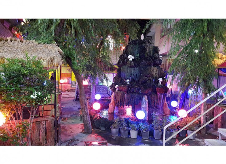 رستوران ساحلی مدیترانه