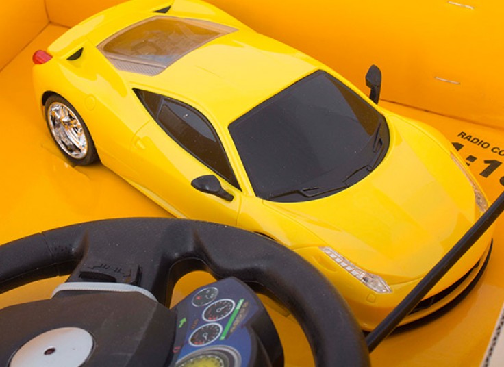 ماشین کنترلی حرکتی ModelCar