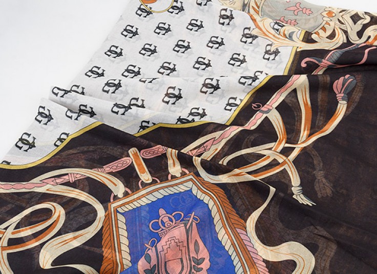 روسری قواره دار طرح Roberto Cavalli