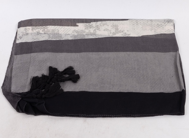 شال طرحدار چندرنگ