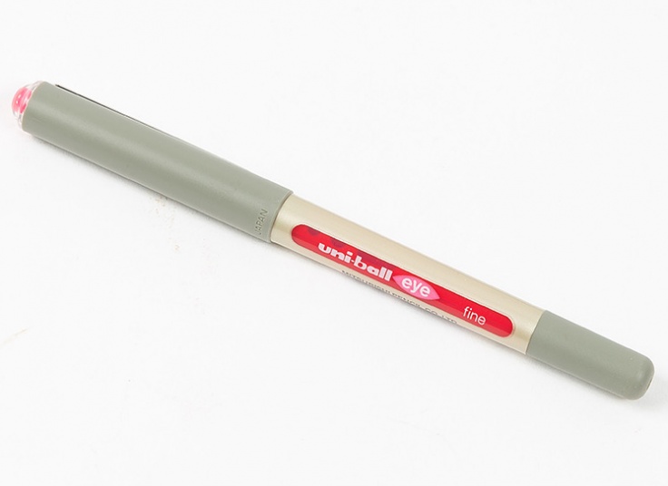 روان نویس uni ball