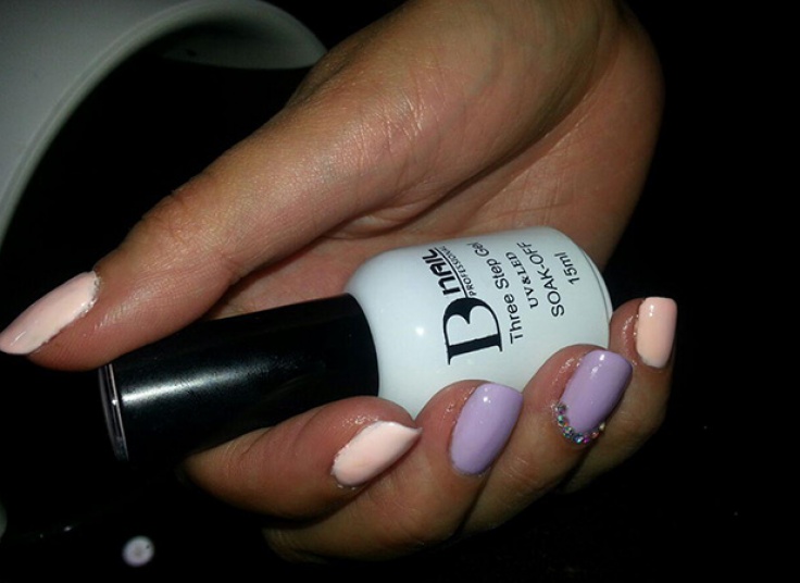 خدمات ناخن رویا