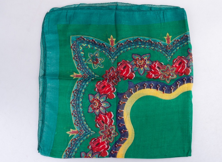 روسری نخی طرحدار