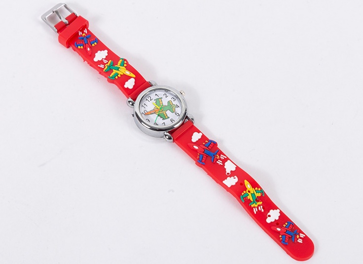 ساعت مچی عقربه ای بچگانه