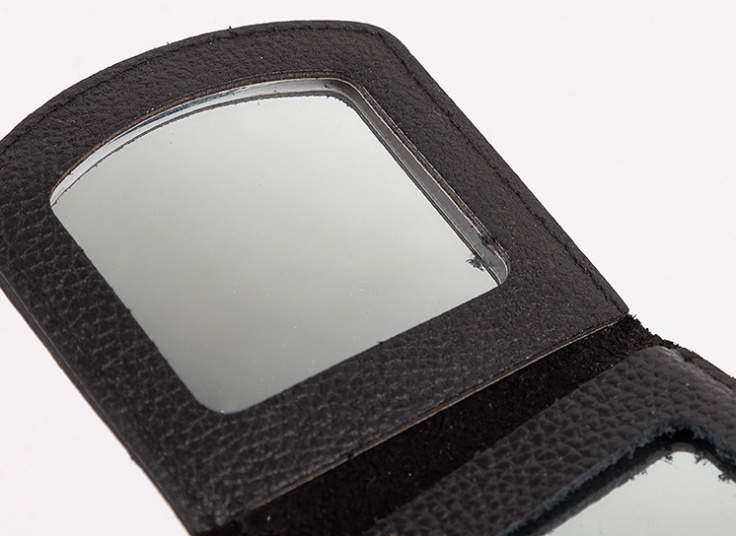 آینه آرایشی جیبی مدل چرم