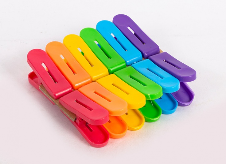 گیره پلاستیکی لباس Janan plast