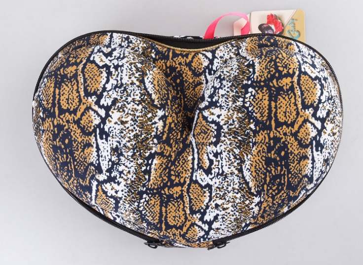 کیف لباس زیر طرحدار