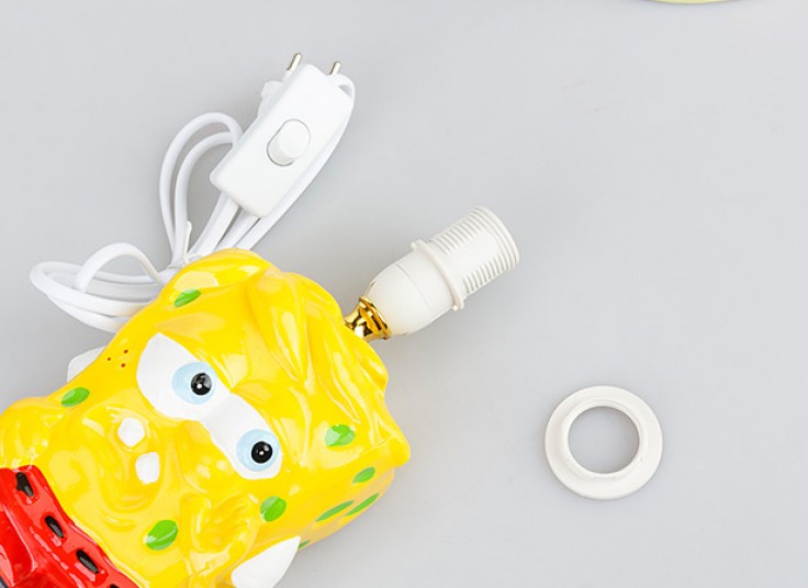 آباژور رومیزی