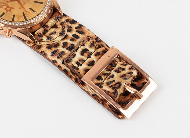 ساعت مچی Multi Brand