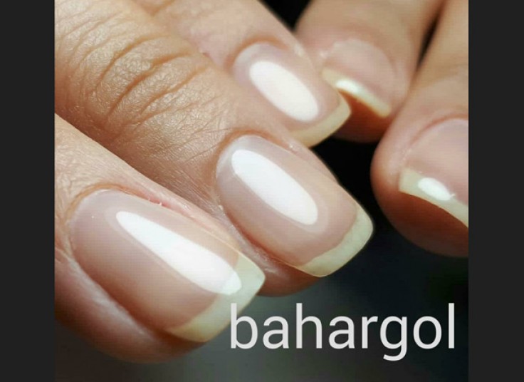 خدمات نوین لاک ژلیش و لمینیت ناخن در بهارگل