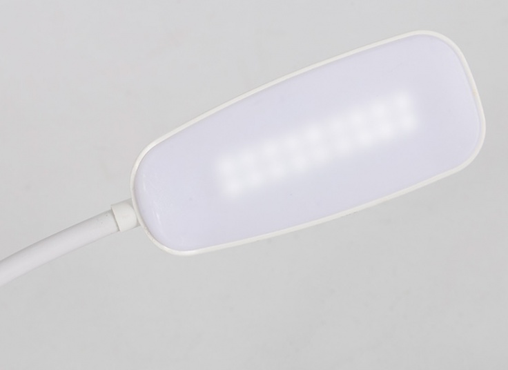 چراغ مطالعه LED رومیزی WD