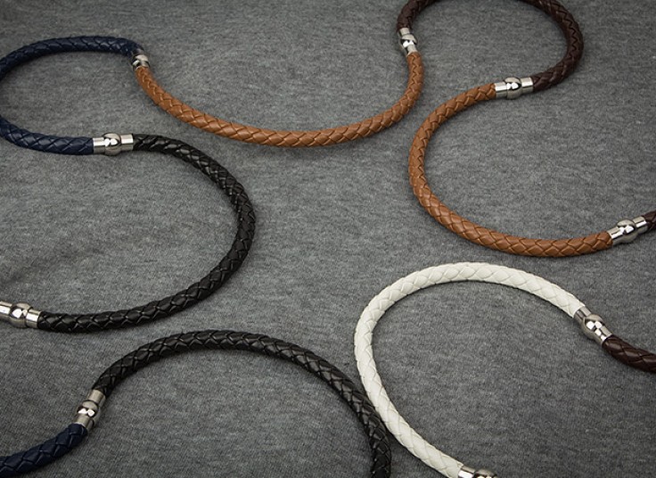 دستبند چرم حصیری