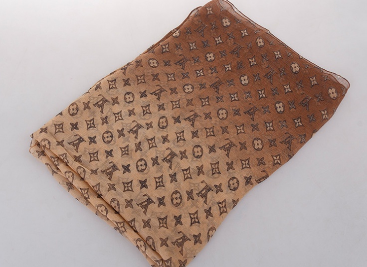 شال حریر زنانه طرح Louis Vuitton