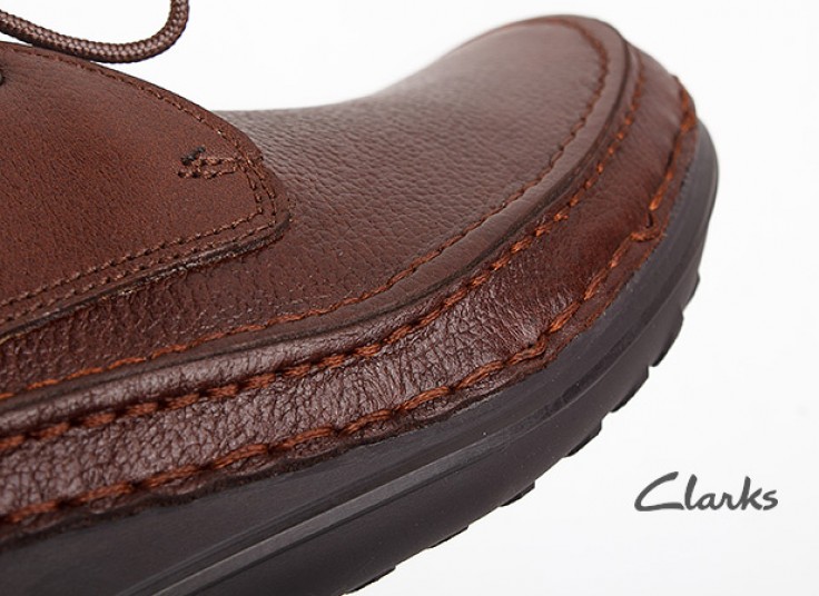 کفش مردانه چرمی Clarks