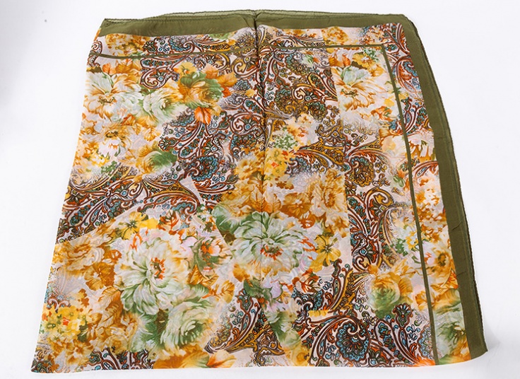 روسری طرح بته جقه Mgs