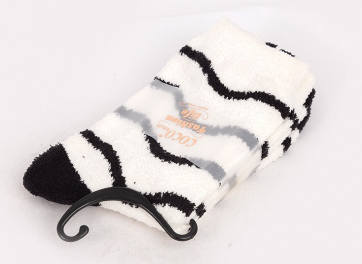 جوراب پشمی زنانه COCO & HANA