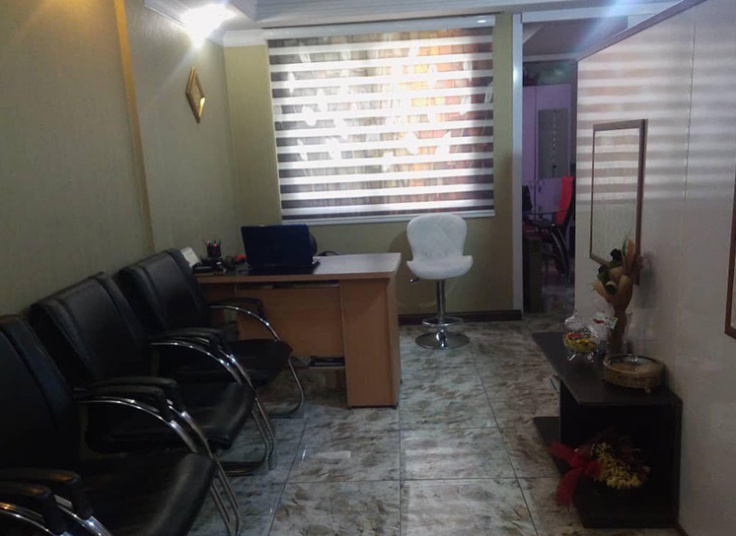 میکرودرم و هیدرودرم کلینیک هانی بال