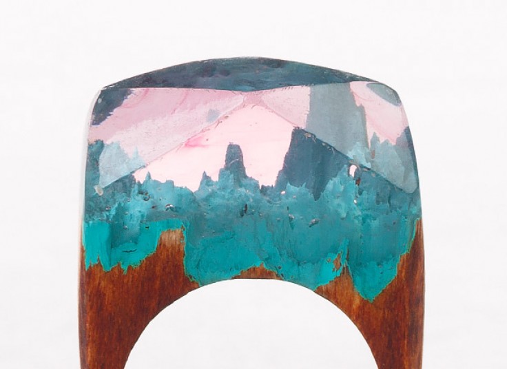 انگشتر چوبی نگین مینیاتوری