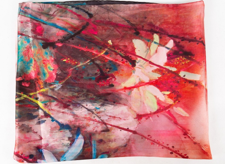 شال ساتن ابریشم دست دوز