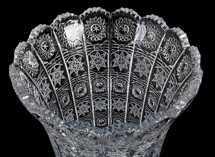 گلدان تراش دار Fineccg