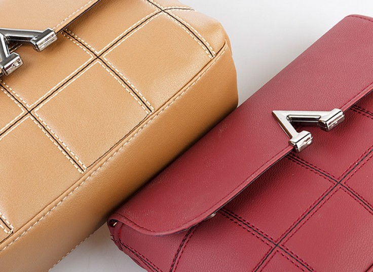 کیف دوشی طرح VALENTINO