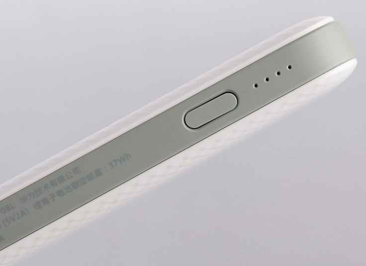 پاوربانک honor مدل AP08