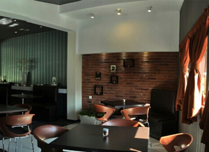 رستوران ایتالیایی پل