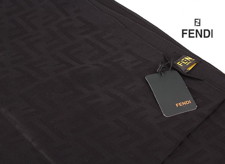 شال و روسری Salvatore Ferragamo