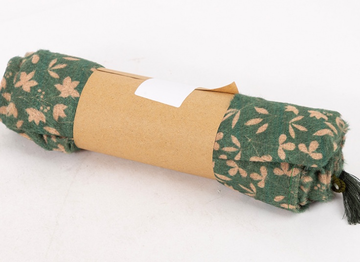 شال مخمل پاییزی