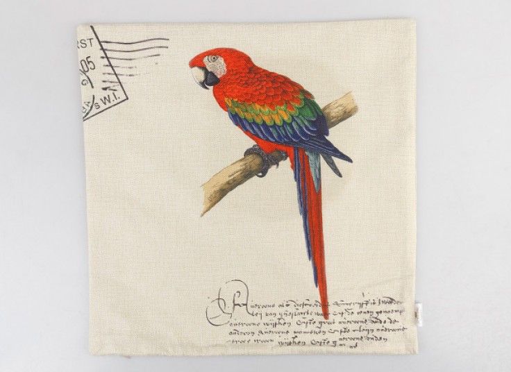 کاور کوسن طرحدار LC Waikiki