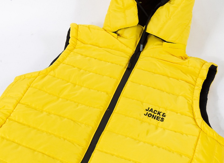 جلیقه مردانه طرح Jack & Jones