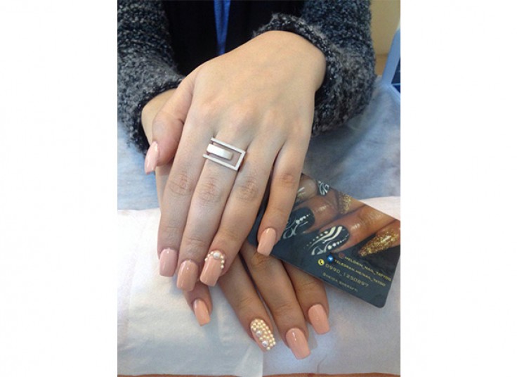 خدمات ناخن شیدا