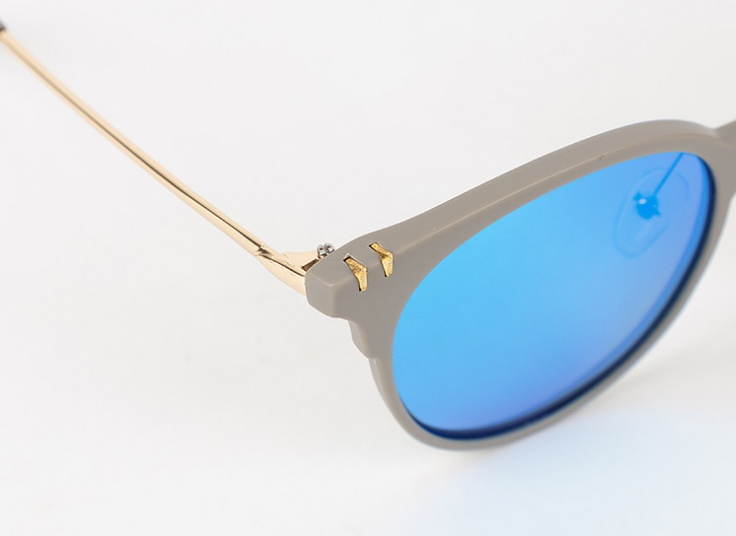 عینک پلاریزه زنانه طرح Ray Ban