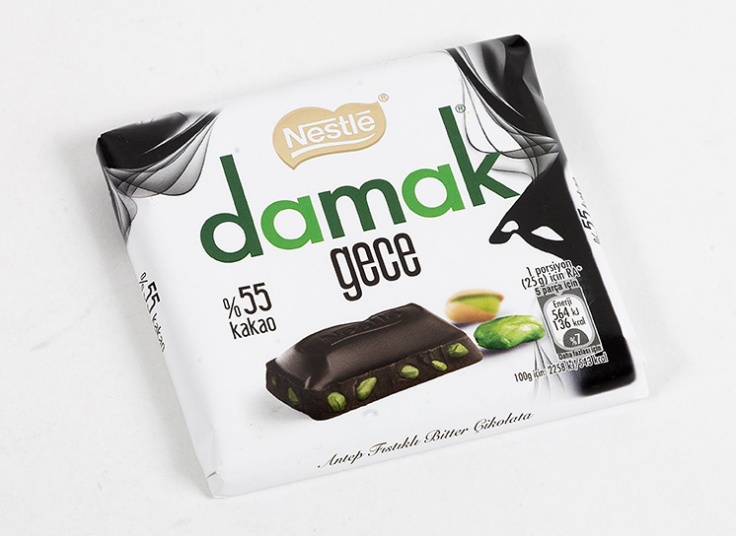 شکلات پسته ای damak