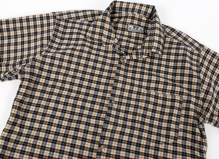 پیراهن مردانه چهارخانه