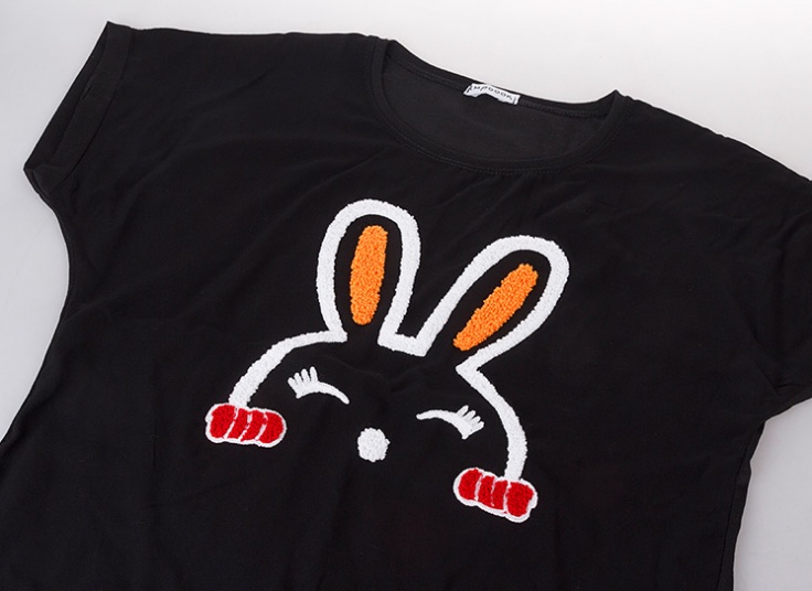 تیشرت طرح برجسته زنانه Madook