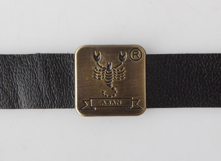 دستبند چرمی ماه تولد