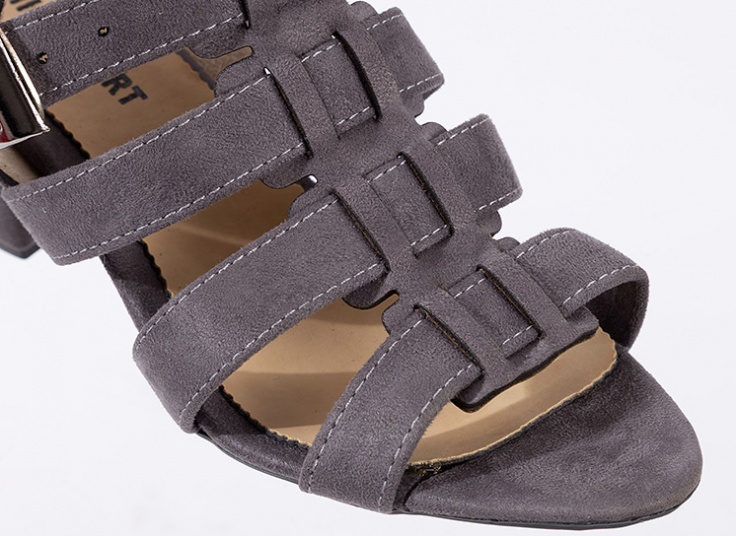 صندل پاشنه دار زنانه