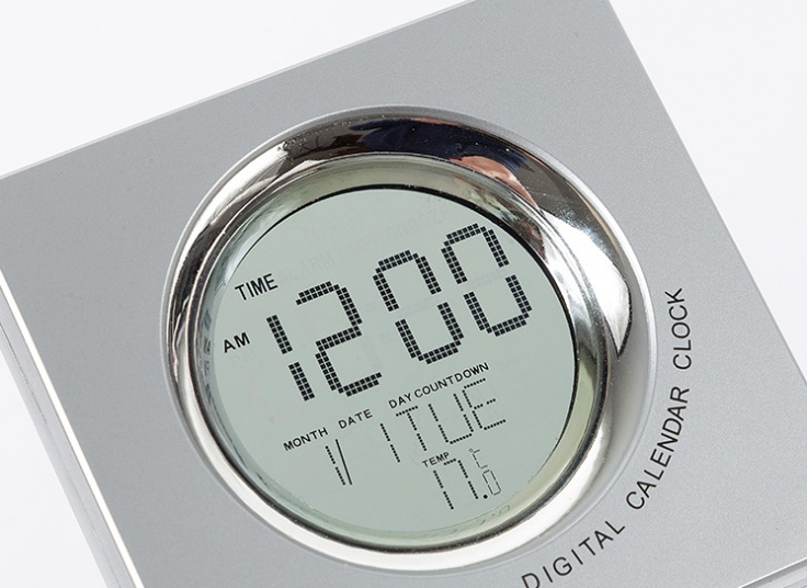 ساعت رومیزی دیجیتال