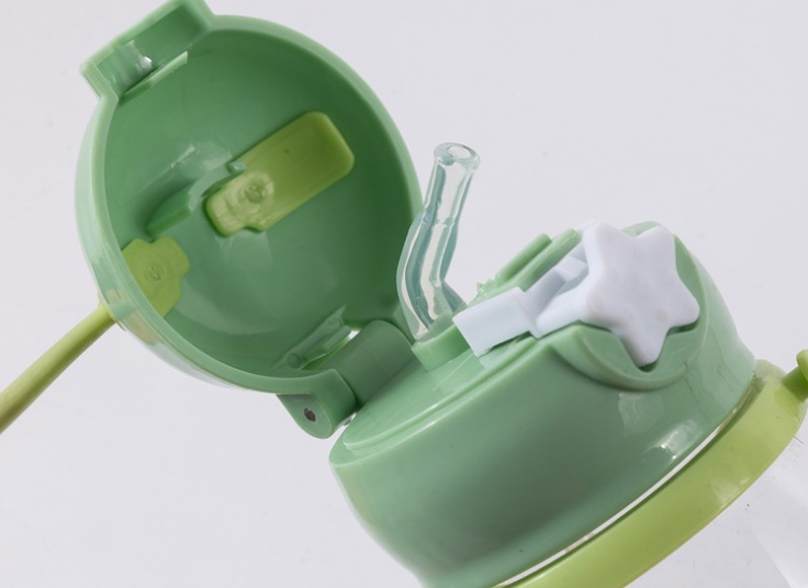 قمقمه نی‌دار فانتزی