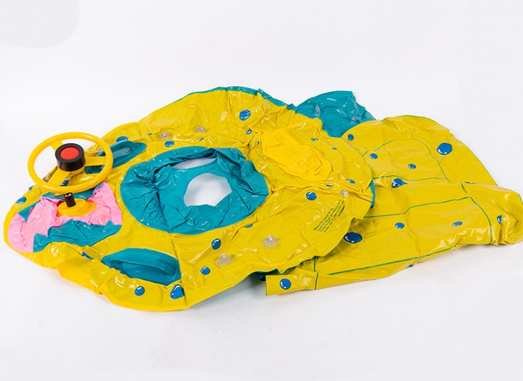 شناور بادی شورتی سایه‌بان‌دار