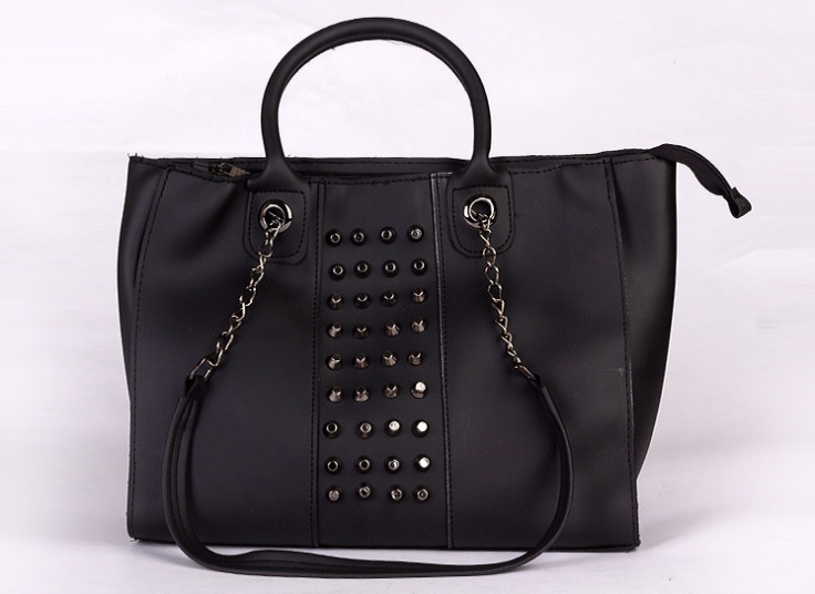 کیف دوشی زنانه طرح گل‌میخ