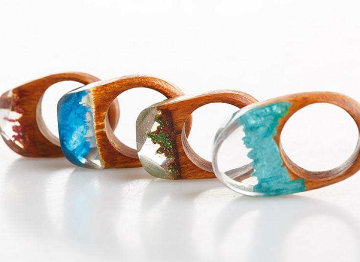 انگشتر چوبی نگین مینیاتوری