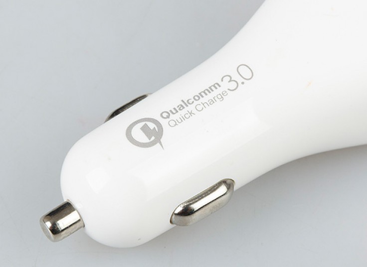 شارژر فندکی با دو خروجی USB