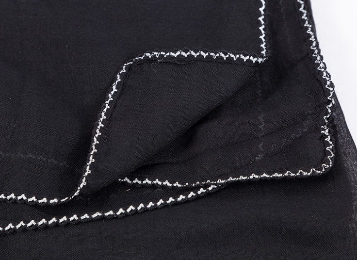 شال حاشیه دار